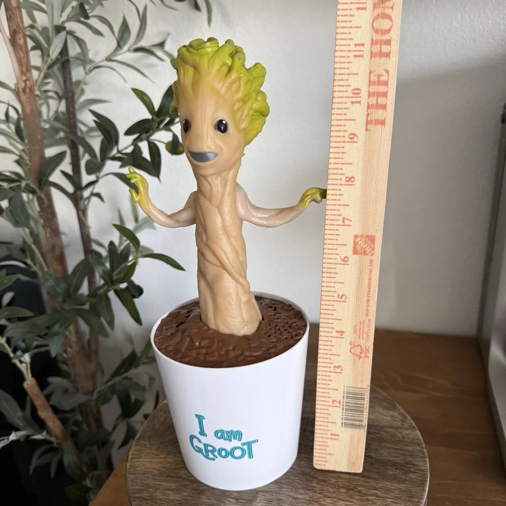 Disney I Am Groot Marvel Light Up Dancing Bubble Blower w Music 11